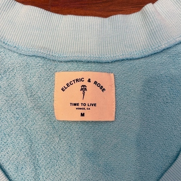 Electric & Rose Sea Salt V-Neck McCoy Pullover Size M - Picture 3 of 5